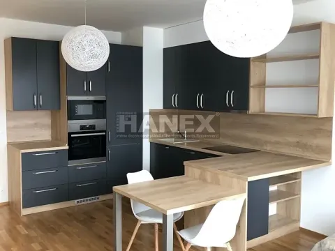 Pronájem bytu 2+kk, Praha - Hloubětín, Saarinenova, 61 m2