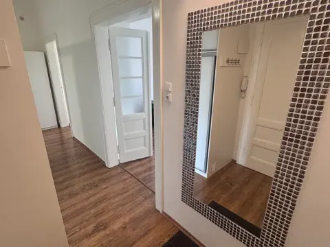 Pronájem bytu 2+1, Praha - Vinohrady, Moravská, 61 m2