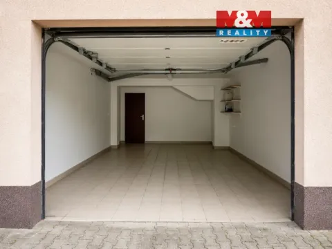 Pronájem garáže, Mariánské Lázně, Křižíkova, 28 m2