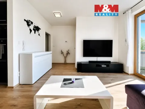 Pronájem bytu 2+kk, Oslavany, náměstí 13. prosince, 50 m2