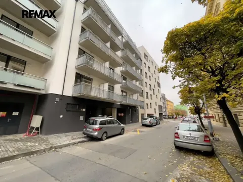 Pronájem bytu 2+kk, Brno, Přadlácká, 150 m2