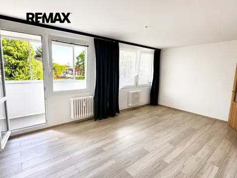 Prodej bytu 1+kk, Kladno, Švédská, 33 m2