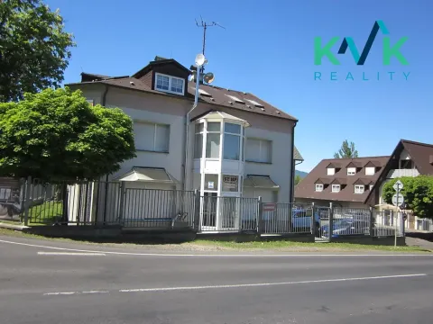 Pronájem bytu 1+1, Karlovy Vary, Jáchymovská, 46 m2