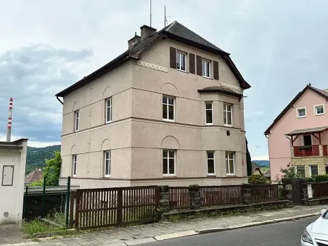 Pronájem bytu 2+1, Děčín, Škroupova, 64 m2