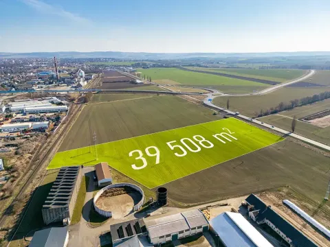 Prodej komerčního pozemku, Opava, 39508 m2