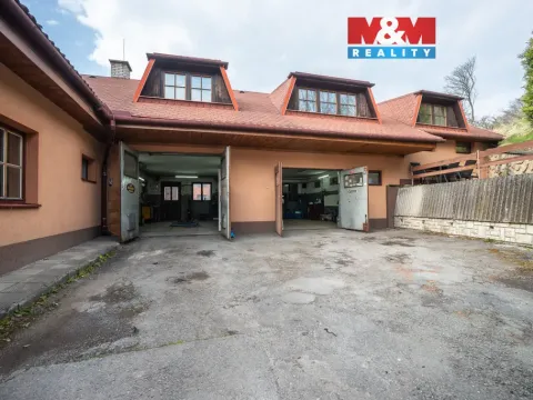 Prodej garáže, Vsetín, Nepřejov, 240 m2