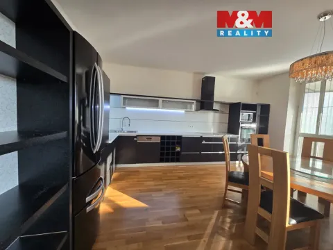 Pronájem bytu 4+kk, Brušperk, náměstí J. A. Komenského, 150 m2