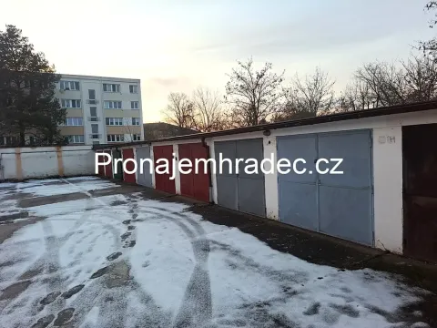 Pronájem garáže, Hradec Králové, Gagarinova, 18 m2
