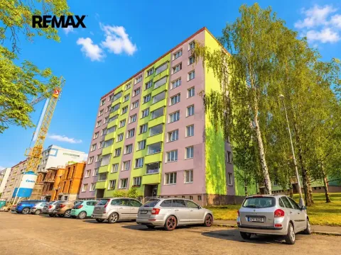 Prodej bytu 3+1, Klatovy, Pod Hůrkou, 60 m2