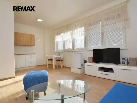 Pronájem bytu 2+kk, Praha - Krč, Humpolecká, 50 m2