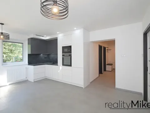 Pronájem bytu 3+kk, Liberec, Puškinova, 62 m2