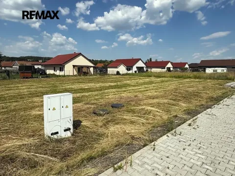 Prodej pozemku pro bydlení, Choťovice, 712 m2
