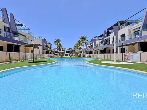Prodej bytu 4+kk, Pilar de la Horadada, Španělsko, Avenida de la Torre, 108 m2