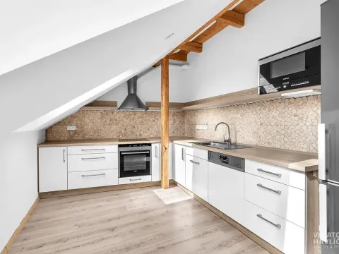 Pronájem bytu 3+kk, Hradec Králové, Puškinova, 80 m2