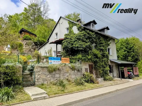 Prodej rodinného domu, Petrovice, 145 m2