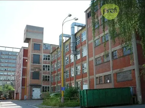 Pronájem skladu, Zlín, Šedesátá, 3000 m2