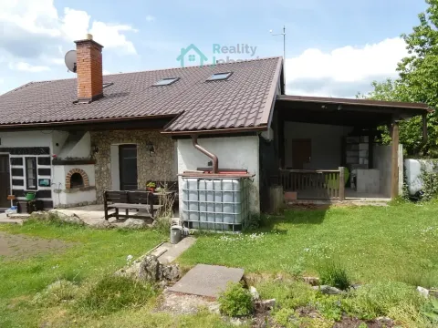 Prodej rodinného domu, Svratka, Libušina, 200 m2