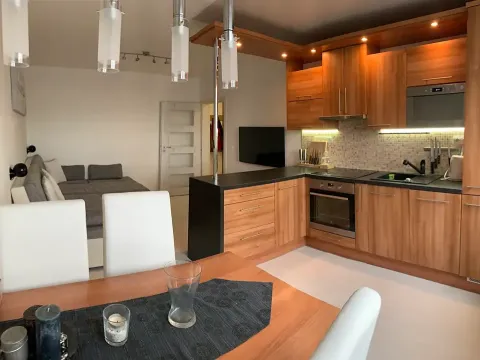 Pronájem bytu 3+kk, Praha - Lhotka, Čimelická, 61 m2
