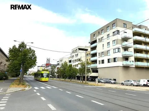 Pronájem bytu 2+kk, Plzeň, Koterovská, 42 m2