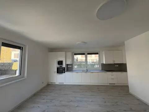 Pronájem bytu 2+kk, Havlíčkův Brod, Stromovka, 56 m2