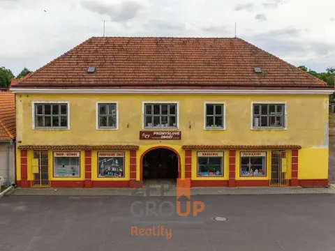 Prodej obchodního prostoru, Šatov, 470 m2