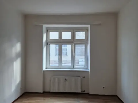 Pronájem bytu 1+1, Děčín, Podmokelská, 44 m2