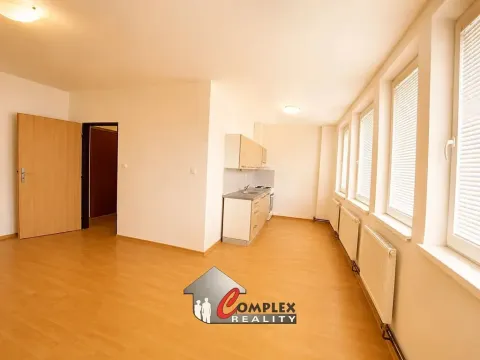 Pronájem bytu 2+kk, Jablonec nad Nisou, Generála Mrázka, 43 m2