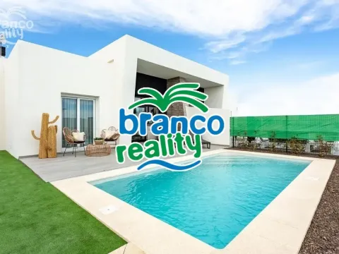 Prodej rodinného domu, Algorfa, Alicante, Španělsko, 105 m2