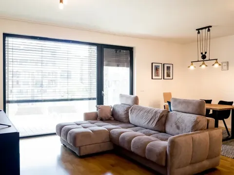 Pronájem bytu 3+kk, Praha - Libeň, Menclova, 87 m2