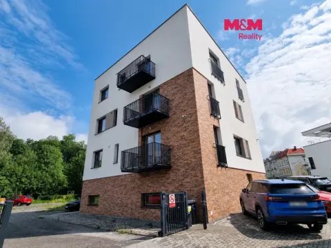 Pronájem kanceláře, Český Těšín, Masarykovy sady, 50 m2