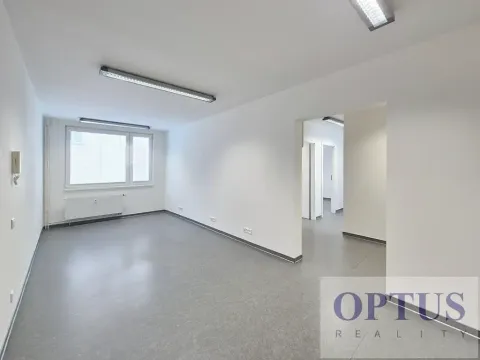 Pronájem kanceláře, Praha - Smíchov, U Demartinky, 191 m2