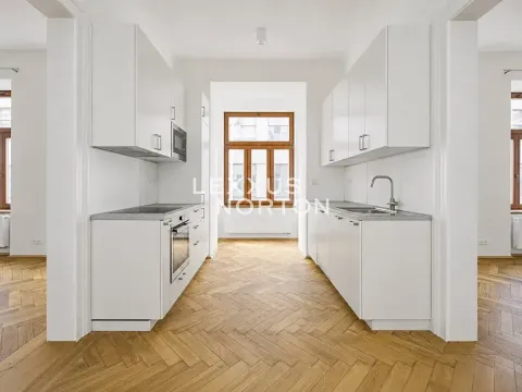Pronájem bytu 2+1, Praha - Vinohrady, Balbínova, 82 m2