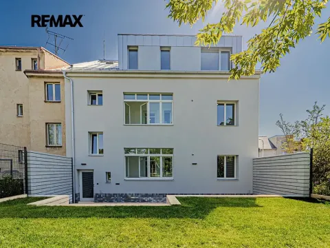 Prodej bytu 3+1, Slaný, Navrátilova, 84 m2