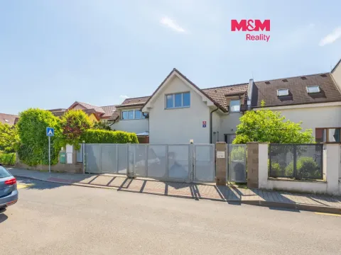 Prodej rodinného domu, Praha - Suchdol, K Roztokům, 160 m2