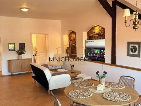 Pronájem bytu 3+kk, Žebrák, Náměstí, 87 m2