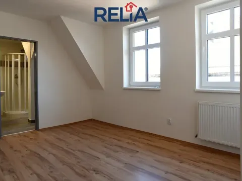 Pronájem bytu 2+kk, Liberec, Americká, 42 m2