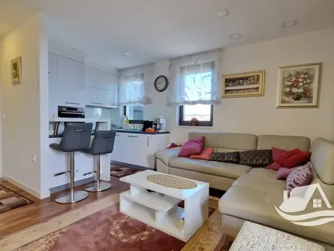 Prodej bytu 4+kk, Zadar, Chorvatsko, 73 m2