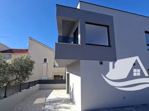 Prodej rodinného domu, Žaborić, Chorvatsko, 120 m2