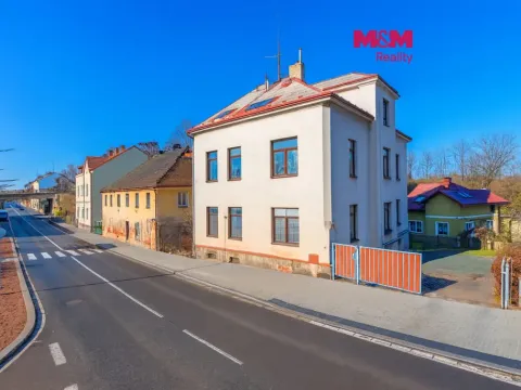 Prodej bytu 3+1, Jaroměř - Pražské Předměstí, Husova, 124 m2