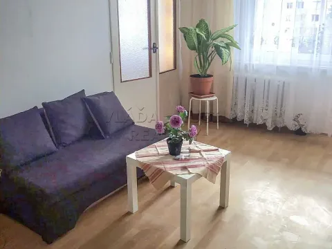 Pronájem bytu 2+kk, Praha - Krč, Hurbanova, 33 m2