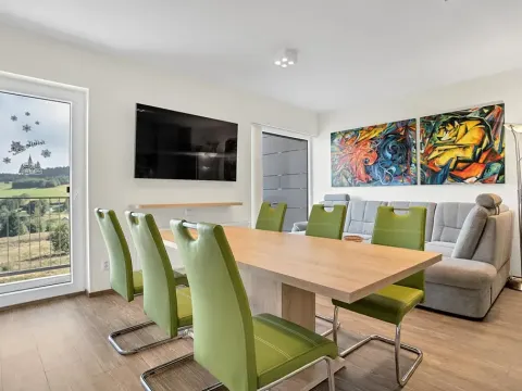 Prodej bytu 2+kk, Loučná pod Klínovcem, 61 m2