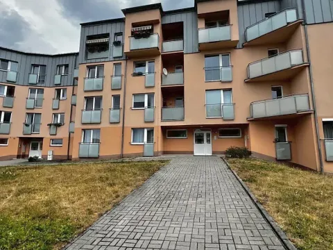 Pronájem bytu 2+kk, Karlovy Vary, Spálená, 64 m2