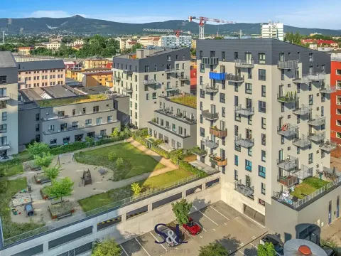 Prodej bytu 3+kk, Liberec, Kladenská, 81 m2