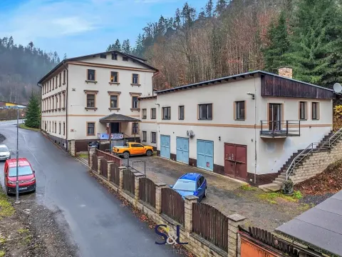 Prodej výrobních prostor, Železný Brod, 2098 m2