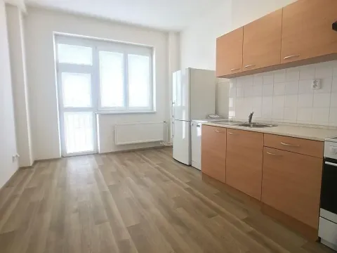 Pronájem bytu 2+1, Praha - Smíchov, Štefánikova, 77 m2