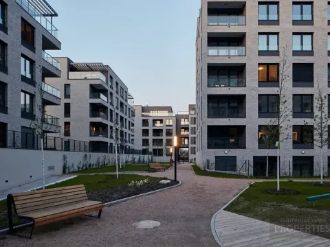 Prodej bytu 2+kk, Praha - Strašnice, Počernická, 58 m2