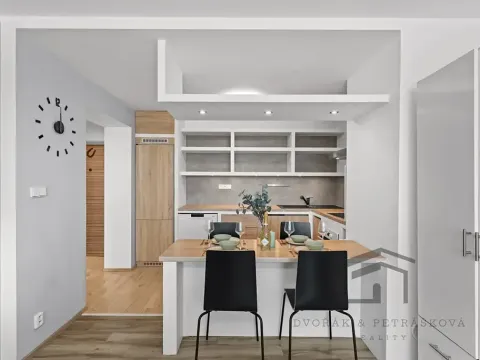 Prodej bytu 1+1, Praha - Háje, Bajkonurská, 52 m2