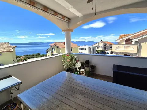 Prodej bytu 3+kk, Njivice, Chorvatsko, 98 m2