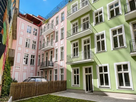 Prodej bytu 6+kk a větší, Karlovy Vary, Divadelní náměstí, 181 m2