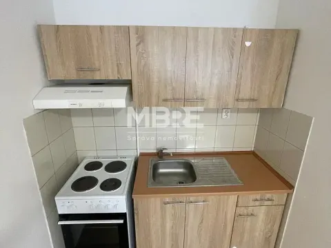 Pronájem bytu 2+kk, Děčín - Děčín V-Rozbělesy, Závodní, 42 m2